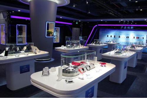 从“制造”到“智造” 蓝思科技以“软硬兼施”战略引领电子科技跨越发展